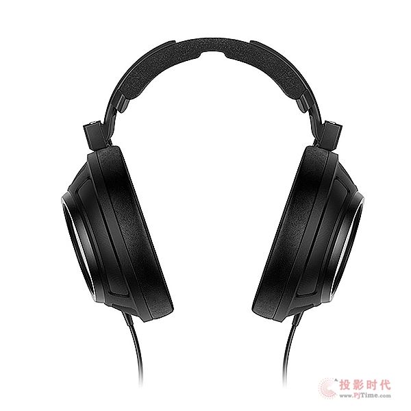 Sennheiser HD 820b.jpg